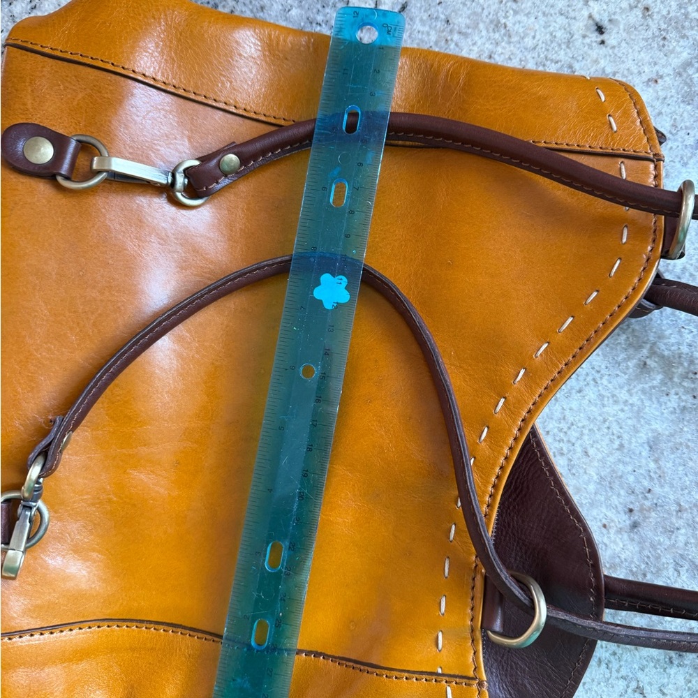 Unique Cuoieria Fiorentina Bag-2 ways to wear! - Picture 5 of 8